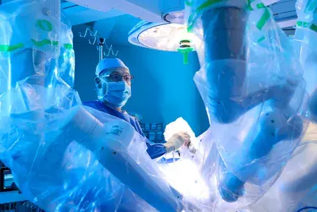 Sergio Fefer, MD performs a robotic-assisted surgery at South Shore Hospital